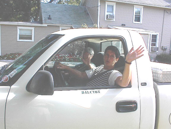 truck_wave.jpg